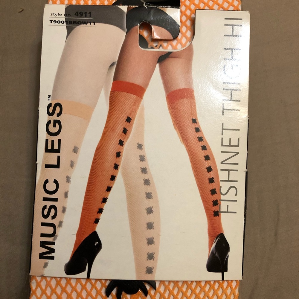 ✨FREE WITH PURCHASE✨Spider thigh highs